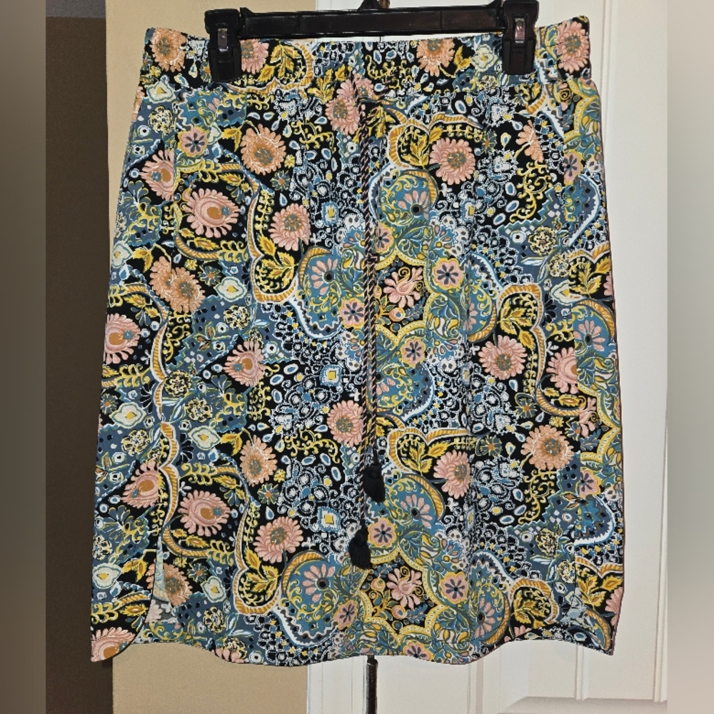 Loft Floral Paisley Skirt sz Medium